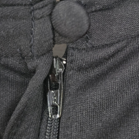 Vintage 70s Black Deep V-Neck Sleeveless Formal Gown Size 11 - Picture 6 of 7